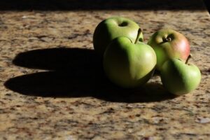 Photo yellow onion leaves