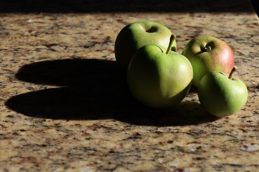 Photo yellow onion leaves