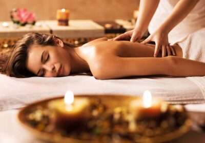 Un masaj realizat corect se poate transforma usor in cateva ore de vacanta